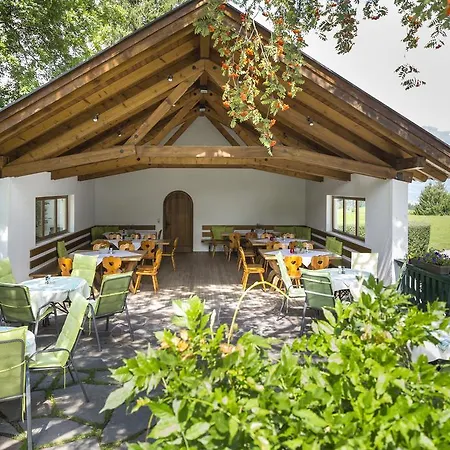 Ξενοδοχείο Isserwirt 3*