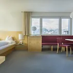 Szálloda Isserwirt 3*
