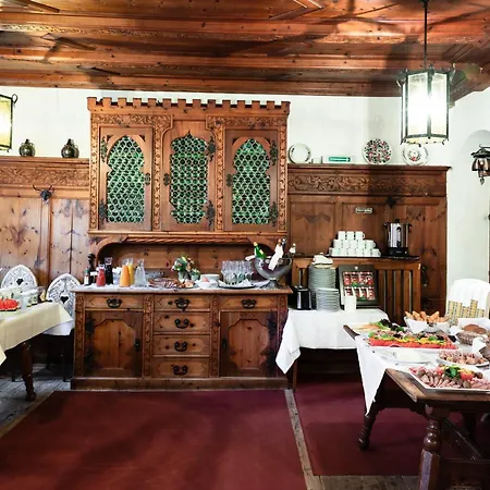 Isserwirt Hotel Sistrans